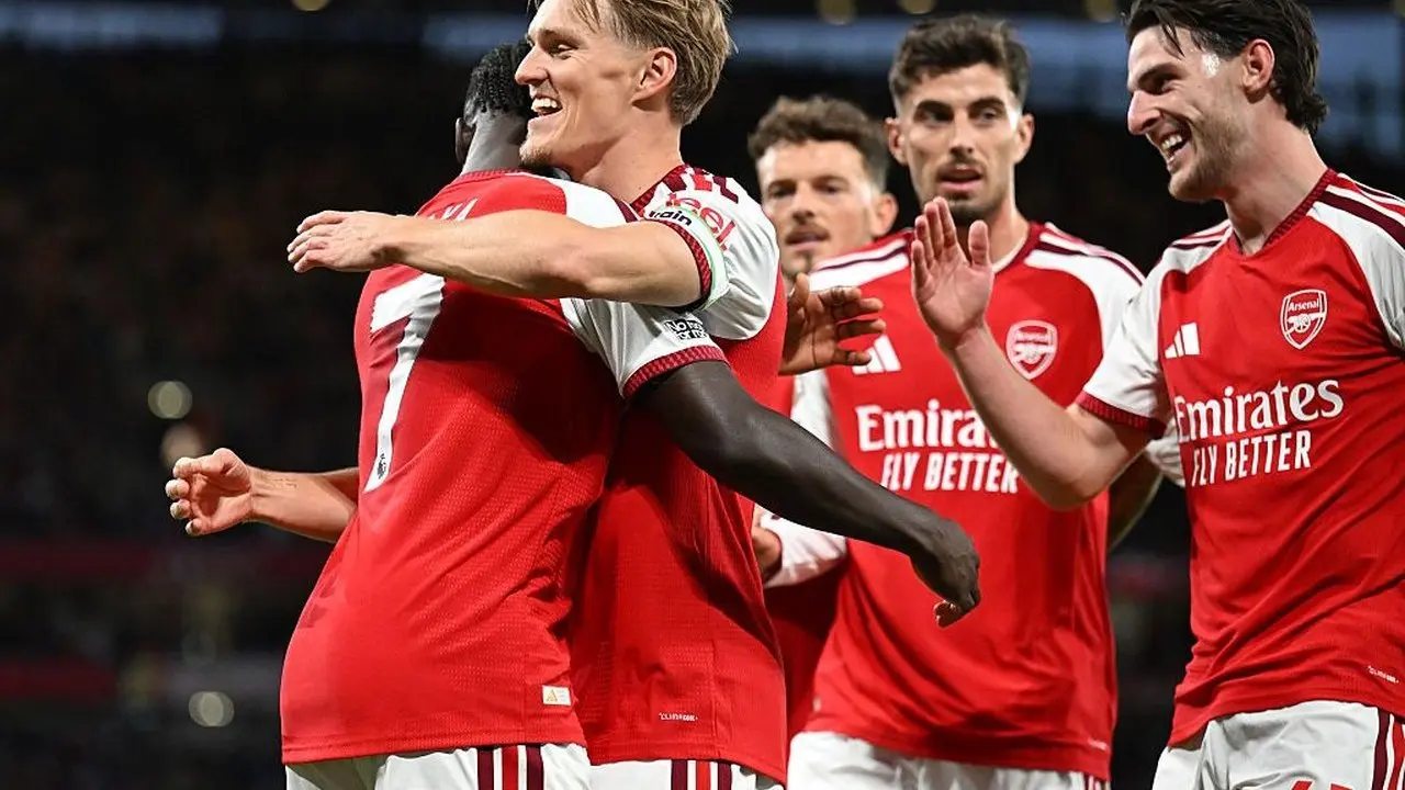 Arsenal Awali Musim 2026/27 dengan Kemenangan, Odegaard Tekankan Ambisi Juara