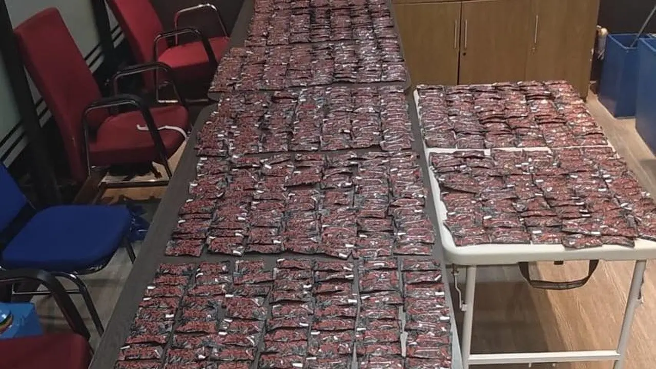 Bareskrim Sita 857 Cartridge Etomidate di Riau, Kurir Ditangkap