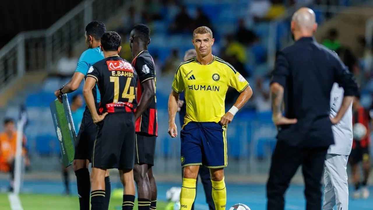 Cristiano Ronaldo Debut dengan Gol, Al Nassr Pesta Empat Gol di Liga Arab Saudi