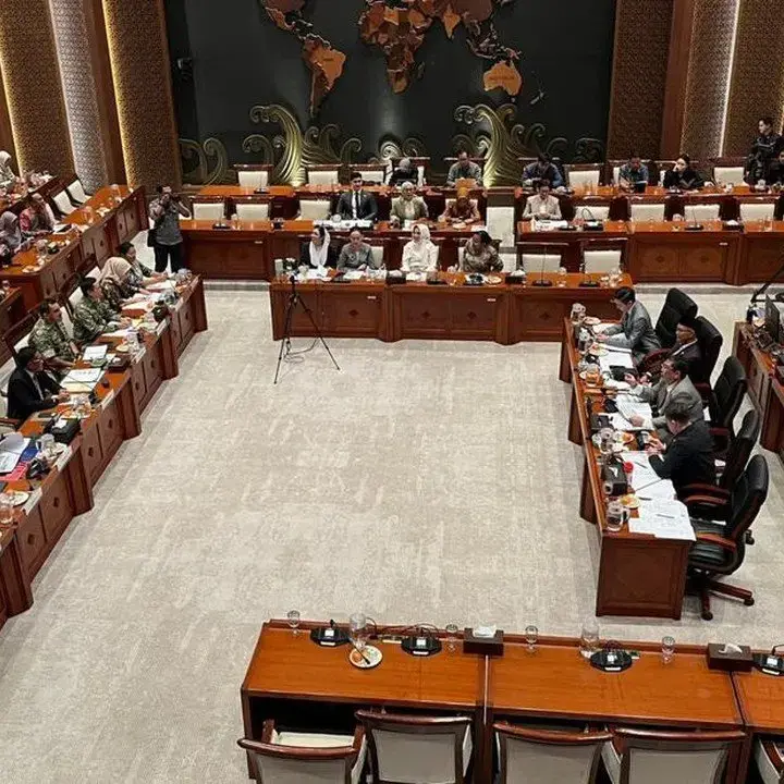 DPR Bahas Rencana Penjualan Eks KRI Ki Hajar Dewantara Senilai Rp 370 Miliar