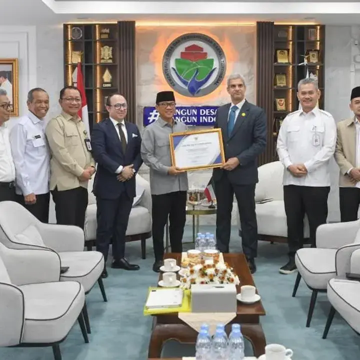Dubes Kuwait dan Mendes PDT Jajaki Kolaborasi Pembangunan Desa dan Ekonomi