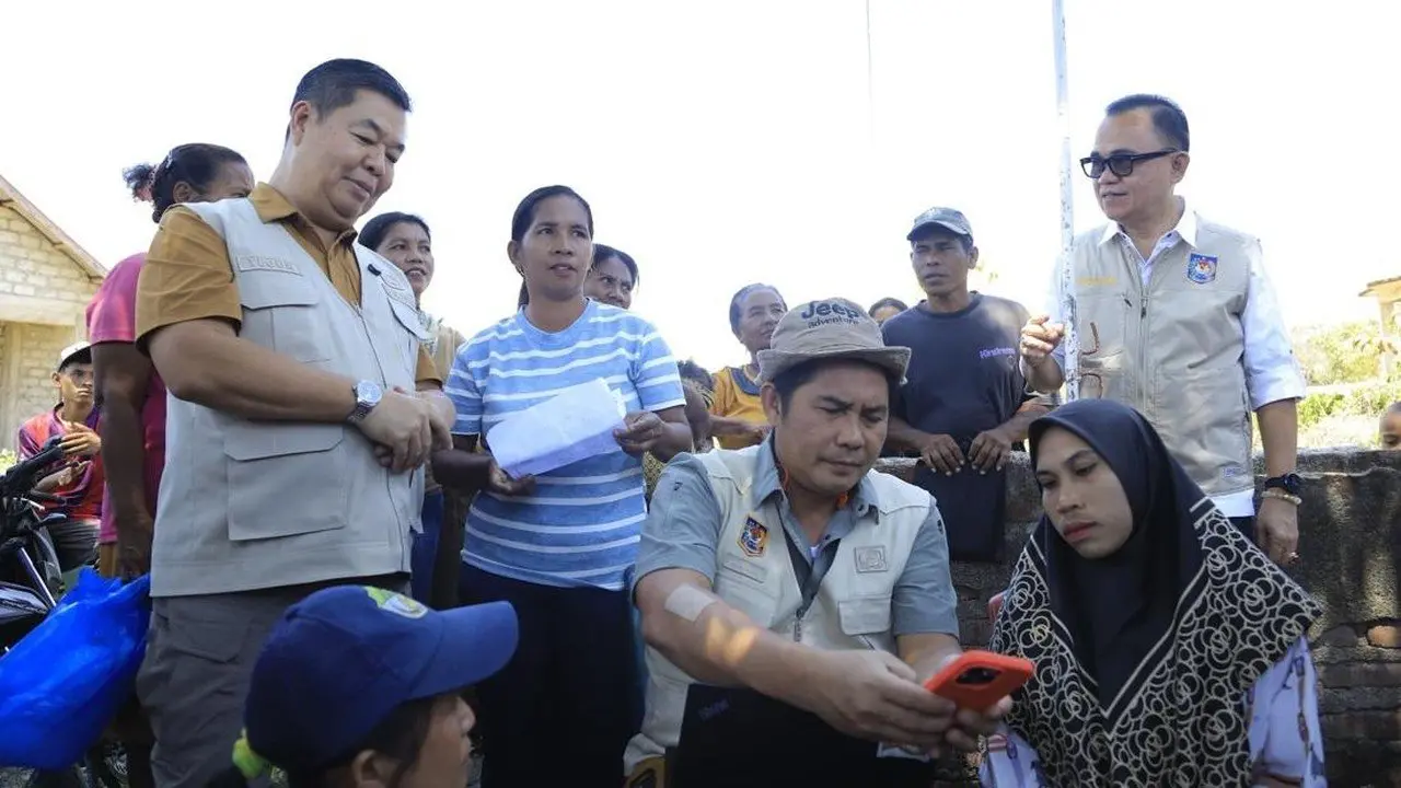 Dukcapil Jemput Bola Pulihkan Dokumen 3.055 Warga Korban Gempa