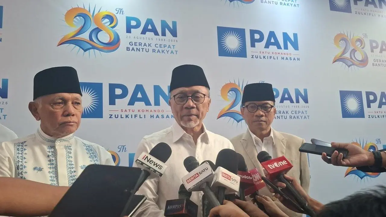 Gaji Kader PAN Dipotong Sebulan untuk Bantu Korban Gempa NTT