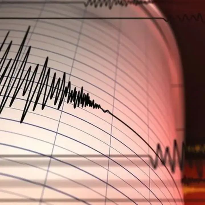Gempa 7,7 Guncang Mbay NTT, Warga Panik Cari Tempat Aman
