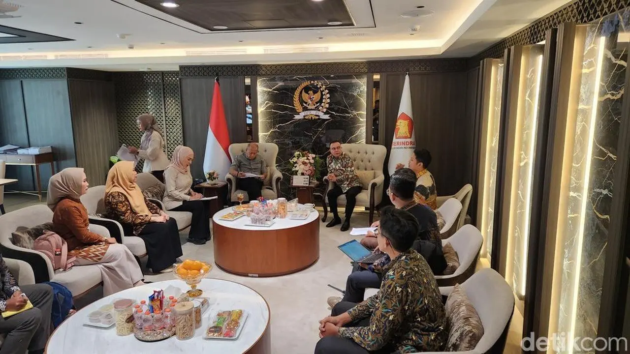 Guru Honorer Non-ASN Temui Pimpinan DPR, Minta Kejelasan Status Pasca 2026