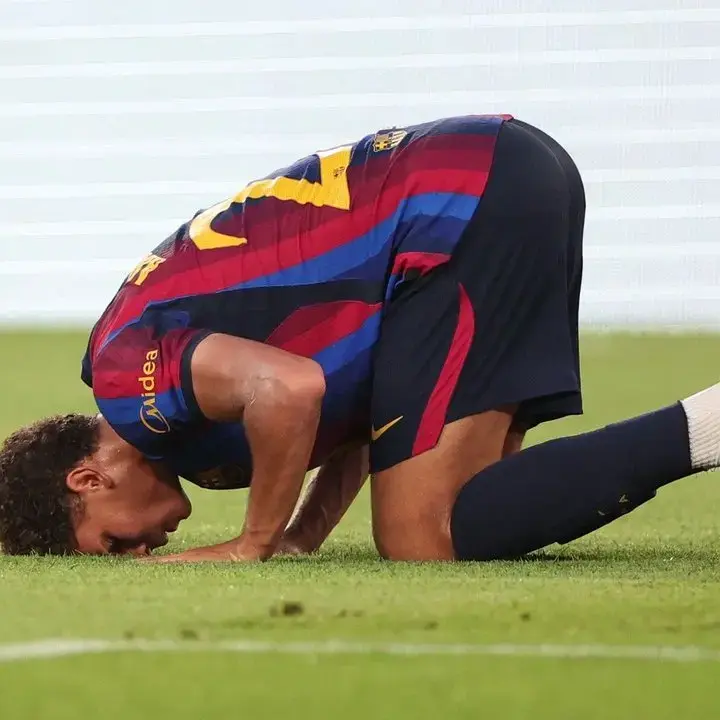 Hansi Flick Puji Performa Striker Muda Barcelona, Hamza Abdelkarim