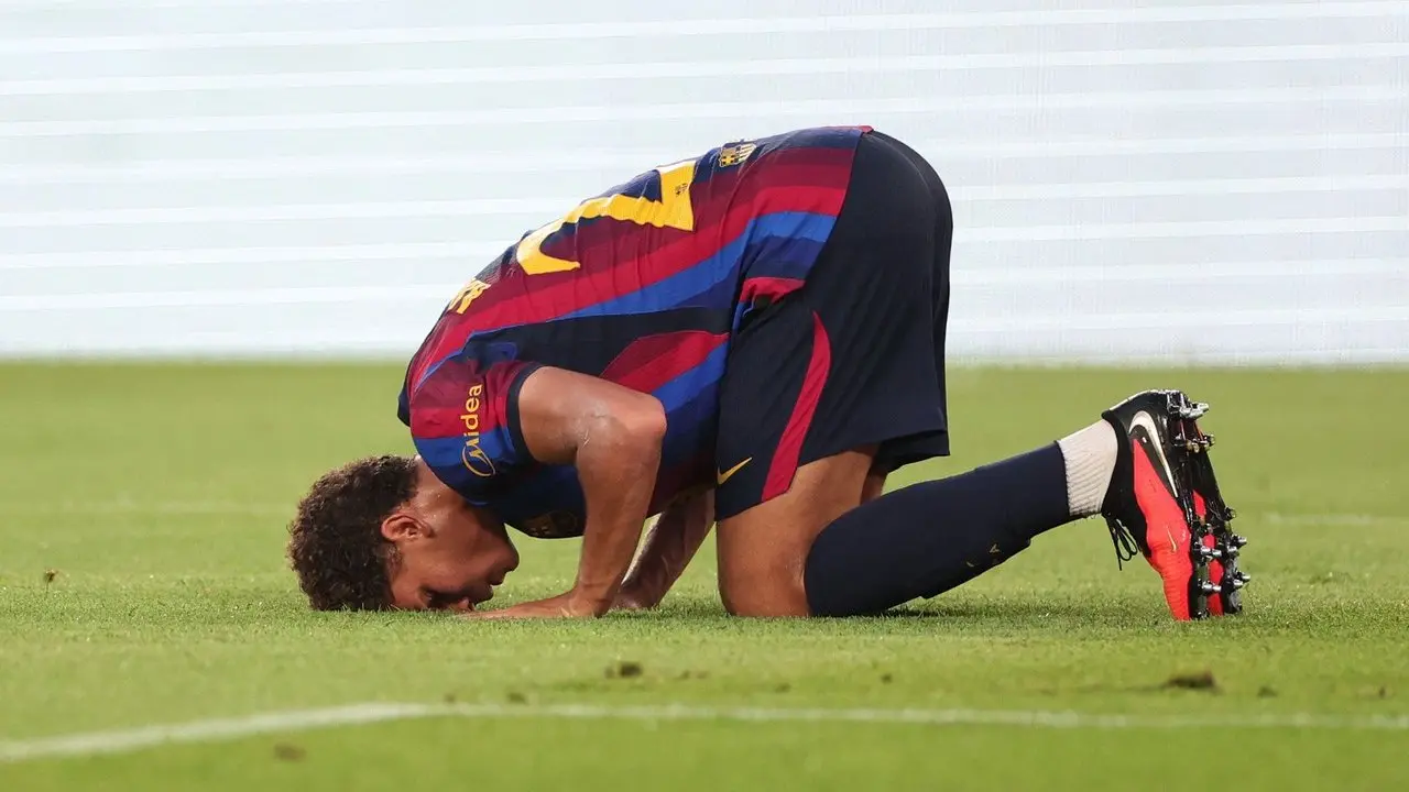 Hansi Flick Puji Performa Striker Muda Barcelona, Hamza Abdelkarim