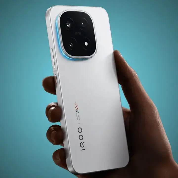 iQOO 16 Segera Meluncur dengan Layar 2K 165Hz dan Chipset Terbaru