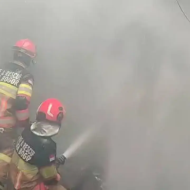 Kebakaran di Bantarjati Bogor: Tiga Penghuni Alami Luka Bakar