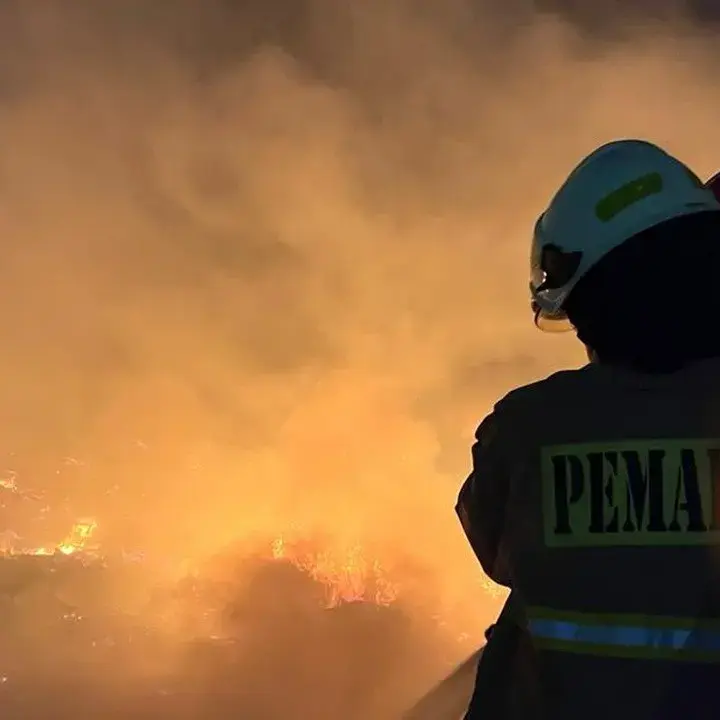 Kebakaran Pluit: 60 Rumah Ludes Terbakar, 2 Warga Luka