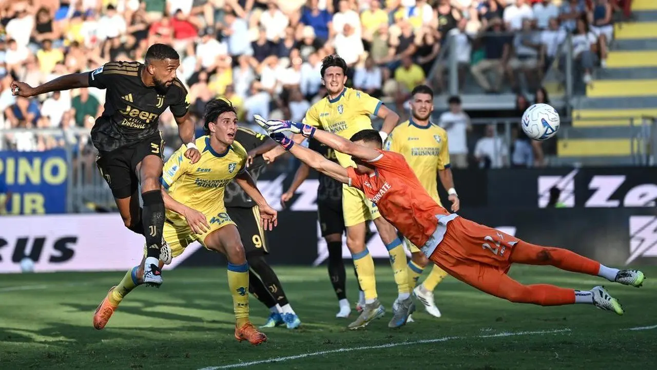 Kemenangan Juventus atas Frosinone Diwarnai Cedera Guillermo Vicario
