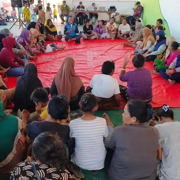 Kemensos Hadirkan Dukungan Psikososial untuk Korban Gempa Sikka