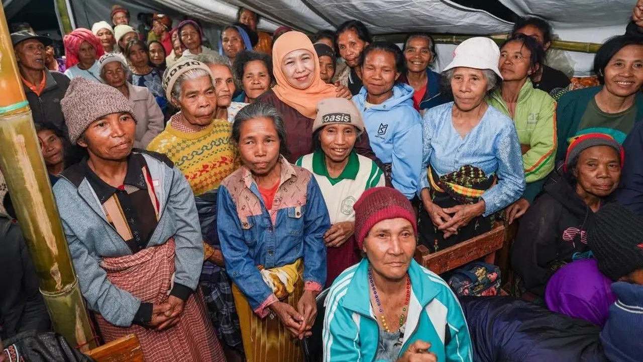Khofifah Pastikan Pendampingan Psikososial Korban Gempa NTT