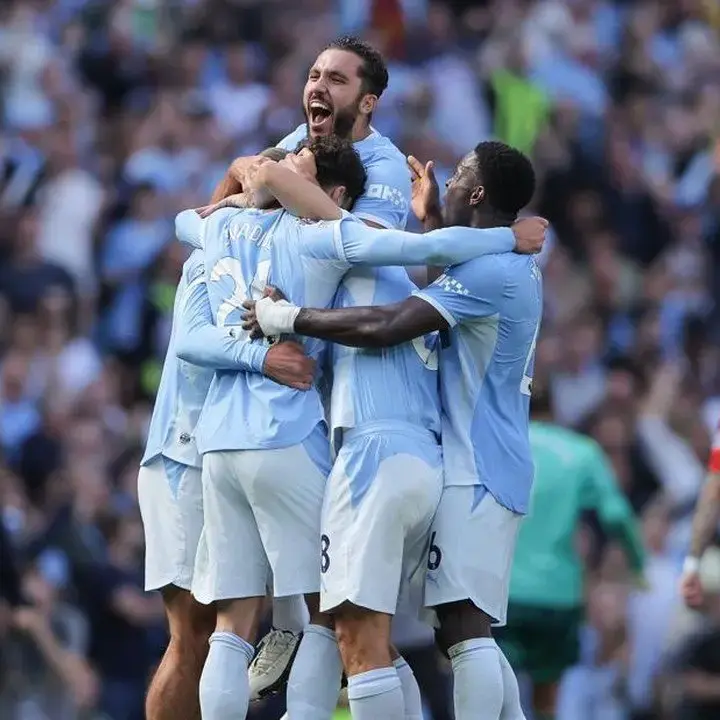 Liga Inggris 2026/27: City Comeback, Liverpool Raih Poin, MU Keok