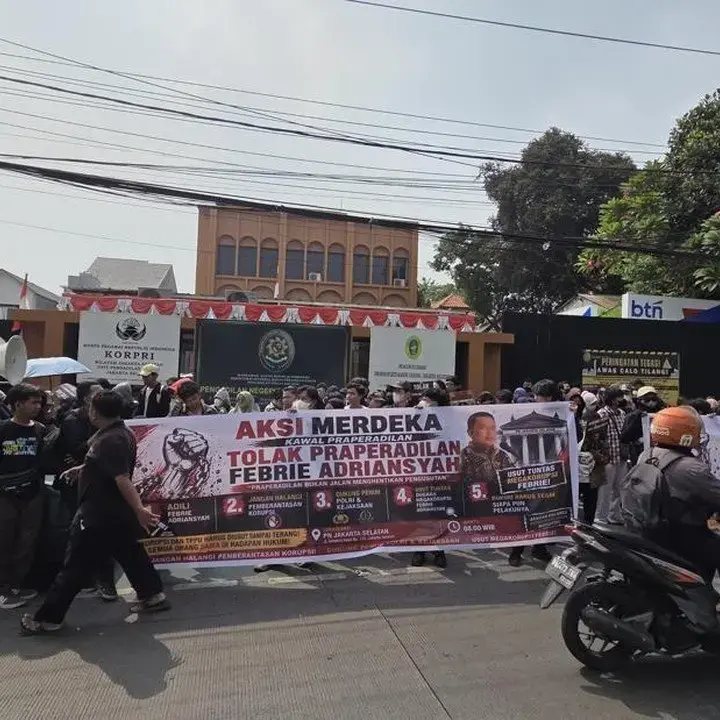 Massa Desak Hakim Tolak Praperadilan Febrie Adriansyah, Usut Dugaan Korupsi