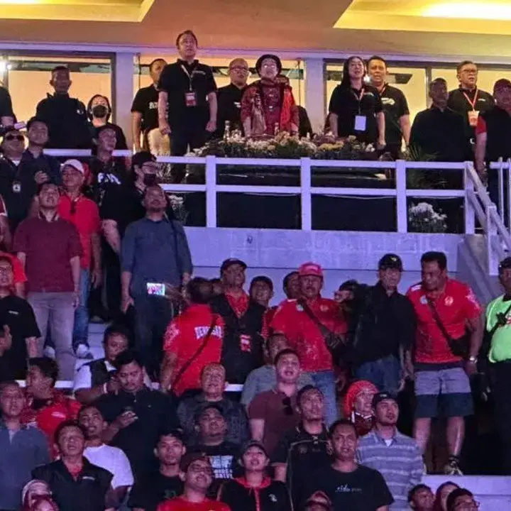 Megawati Hadiri Final Soekarno Cup 2026, Ribuan Penonton Padati GBT