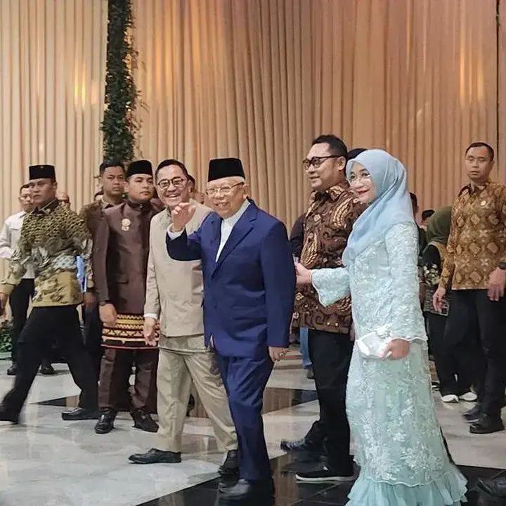Pejabat Tinggi Negara Hadiri Resepsi Pernikahan Kasespri Presiden Prabowo
