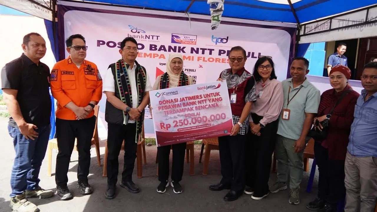 Pemprov Jatim dan Bank Jatim Berikan Bantuan Rp 3,2 Miliar untuk Korban Bencana NTT