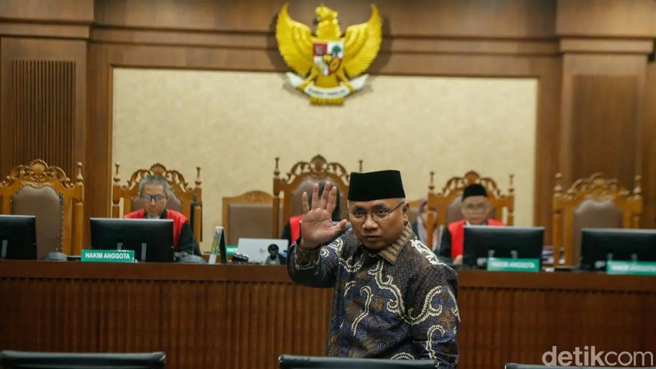Perlawanan Mantan Menag Yaqut Ditolak, Sidang Korupsi Kuota Haji Lanjut ke Pembuktian