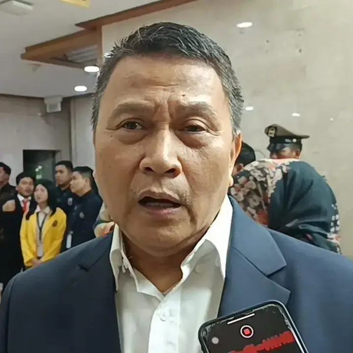 PKS: Pengurangan ASN Akibat AI Berisiko di Tengah Kondisi Ekonomi Sulit