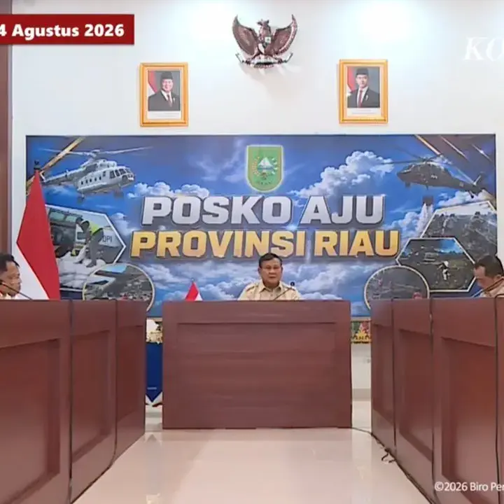 Prabowo Perintahkan Pengiriman 500 Tabung Oksigen untuk Korban Karhutla Riau