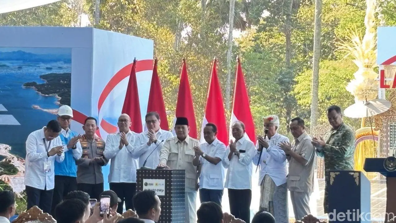 Presiden Prabowo Luncurkan Proyek PLTS 100 GWp, Target Tiga Tahun