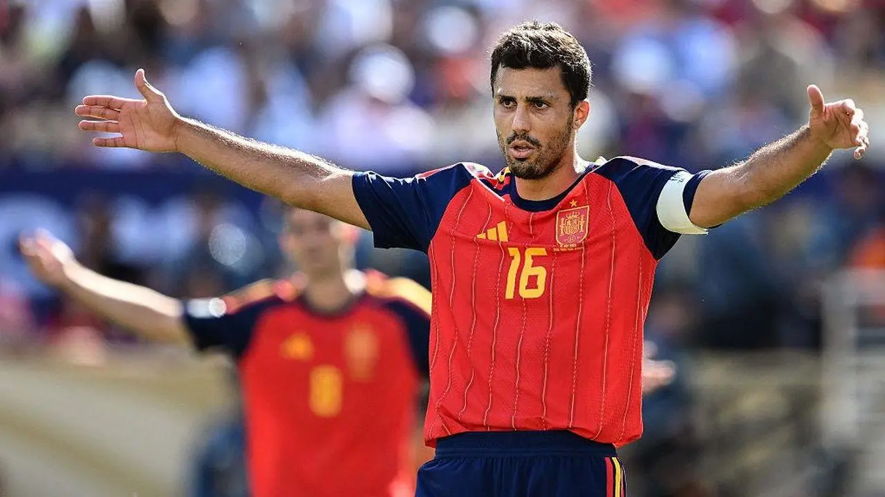 Real Madrid Gagal Rekrut Rodri, Jose Mourinho Ungkap Alasannya