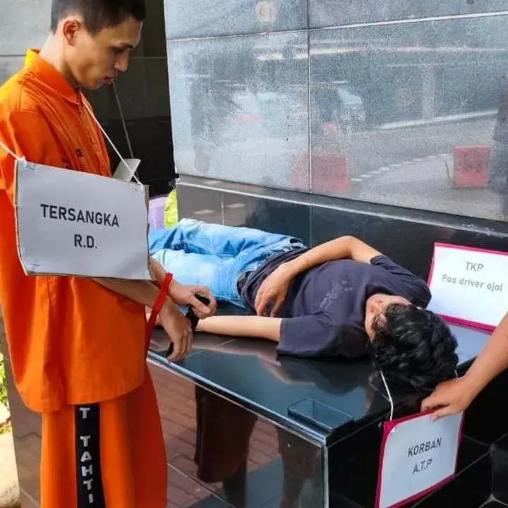 Reka Ulang 23 Adegan Ungkap Pembunuhan Sadis Driver Ojol di Tangerang