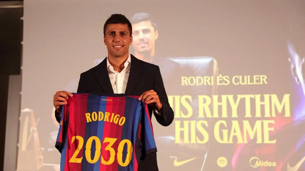 Rodri Pilih Barcelona, Courtois Sebut Keputusan Rugikan Real Madrid