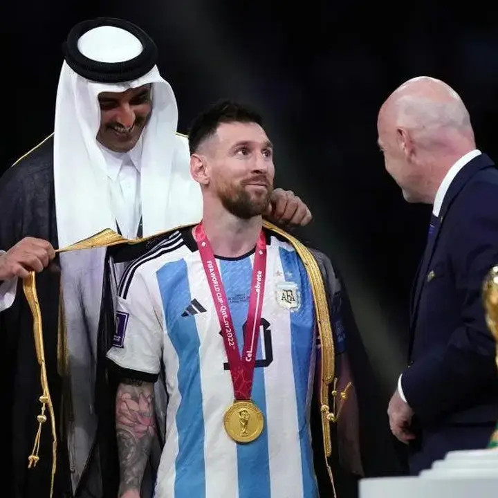 Spanduk ‘Pernikahan’ Messi dan Infantino oleh Suporter Nashville Tuai Kontroversi