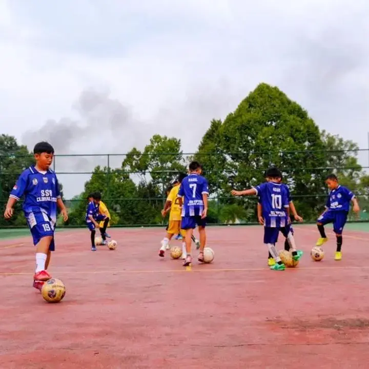 SSB Kolonal: Wadah 60 Anak Solok Selatan Meraih Mimpi Sepak Bola