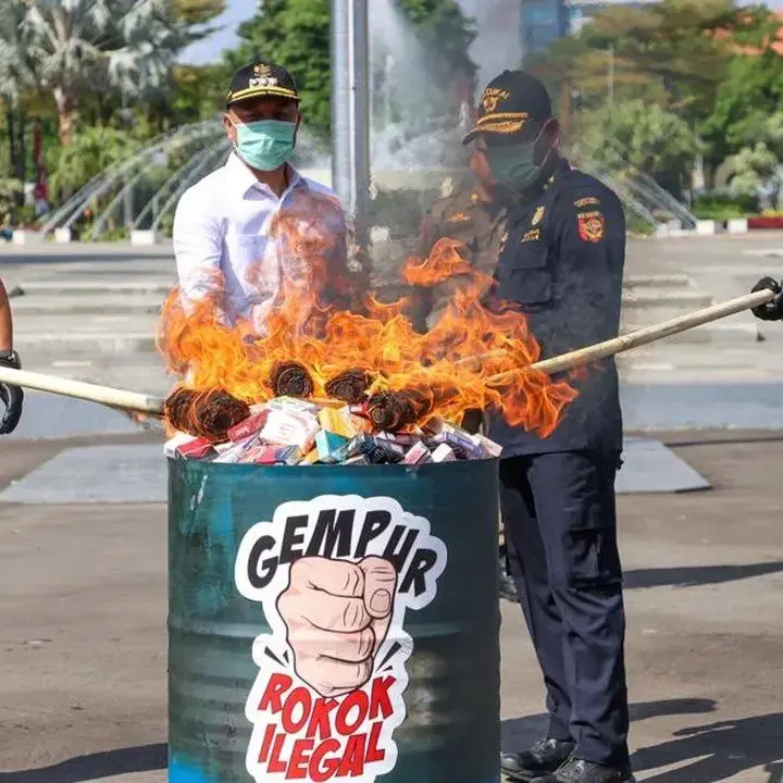 Surabaya Musnahkan 43,2 Juta Rokok Ilegal, Perluas Pengawasan ke 31 Kecamatan