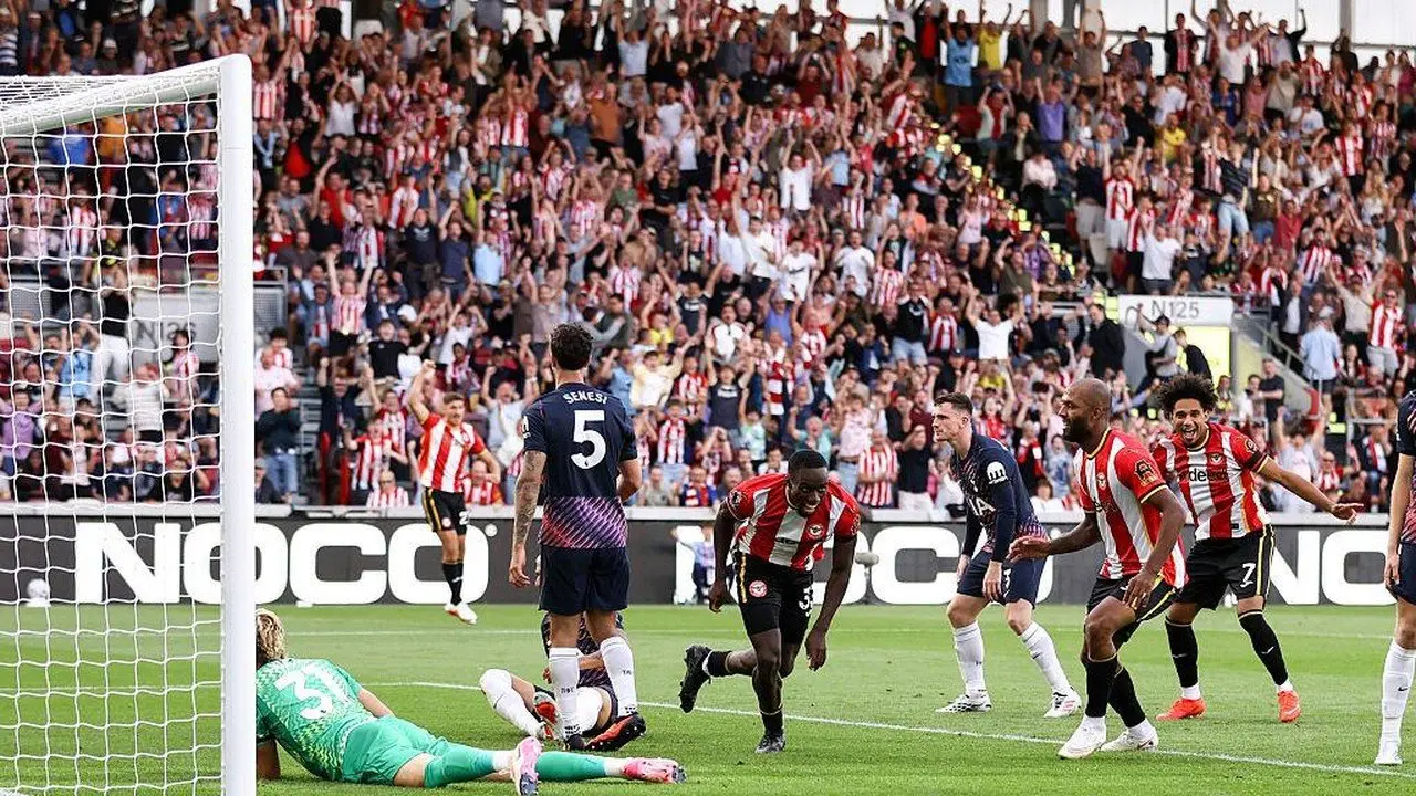 Tottenham Tak Berdaya di Markas Brentford, Kalah Telak 0-3