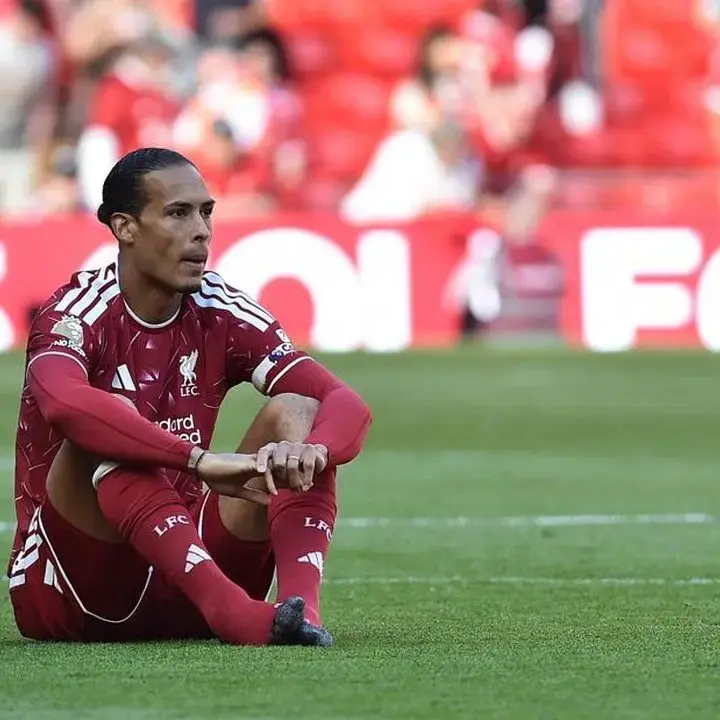 Van Dijk Tekankan Kebutuhan Skuad Liverpool untuk Empat Kompetisi