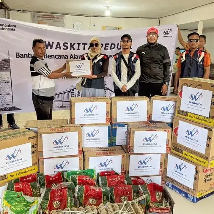 Waskita Karya Kirim Ribuan Bantuan Logistik untuk Korban Gempa NTT