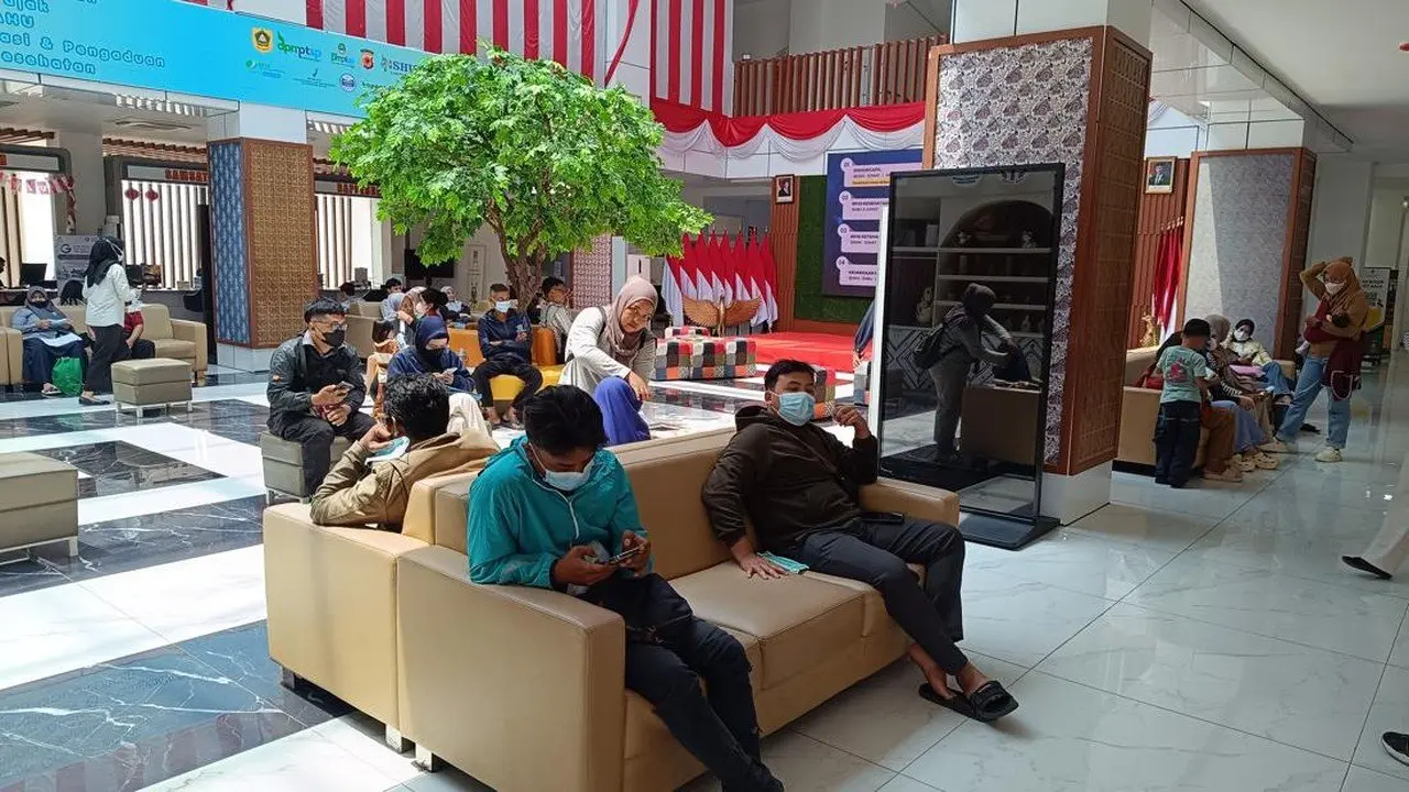 Abu Anak Krakatau Melanda Bogor, Pelayanan Publik Pemkab Tetap Berjalan Normal