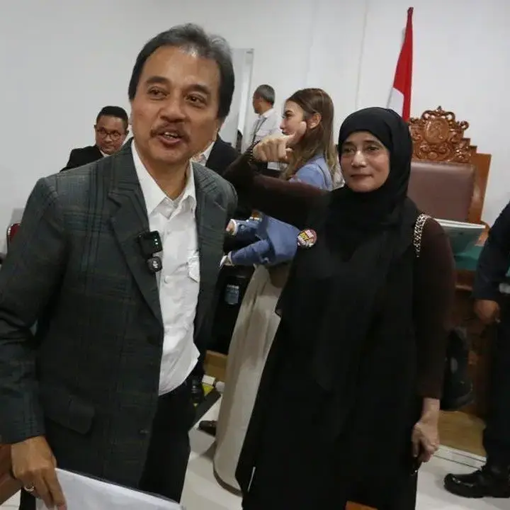 Abu Vulkanik Ganggu Penerbangan, Sidang Praperadilan Roy Suryo Ditunda