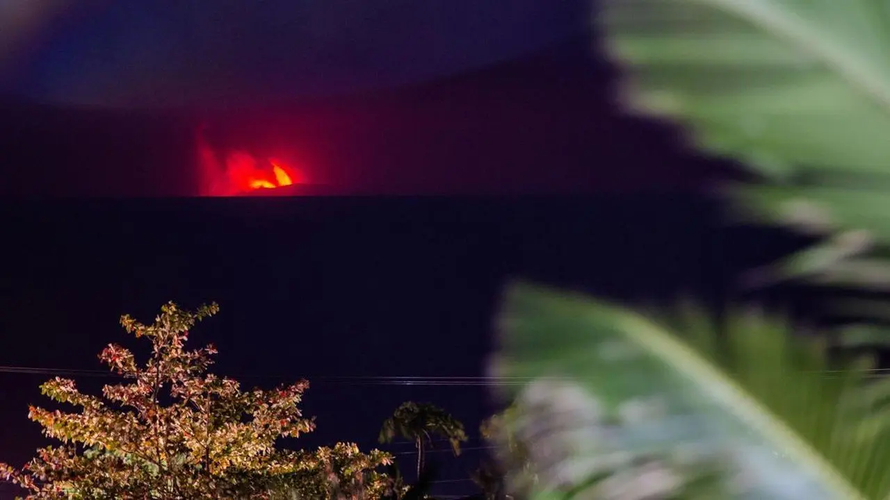 Anak Krakatau Erupsi, Kapal Diimbau Jauhi Kawah 3 Km