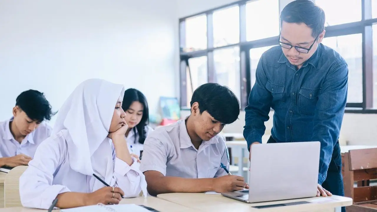 Erupsi Anak Krakatau, 3 Hari Sekolah di Banten Belajar dari Rumah