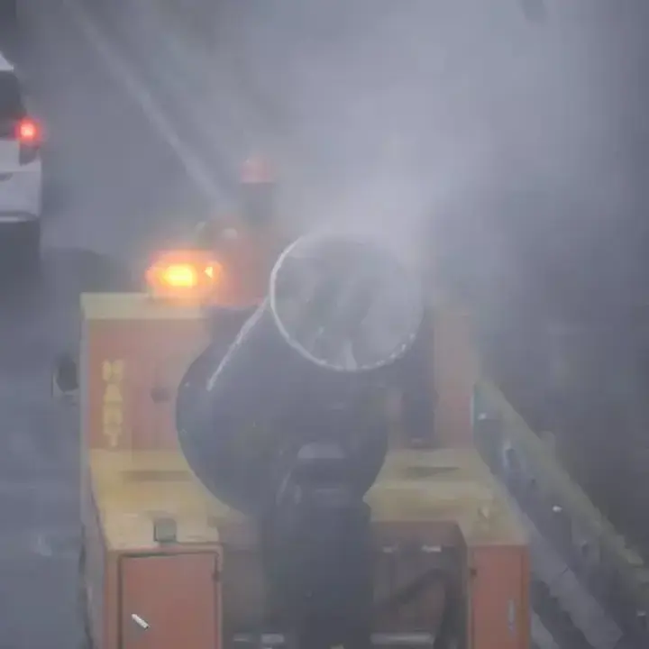 Jakarta Semprot Abu Vulkanik dengan Water Mist, Warga Diminta Lakukan 5M