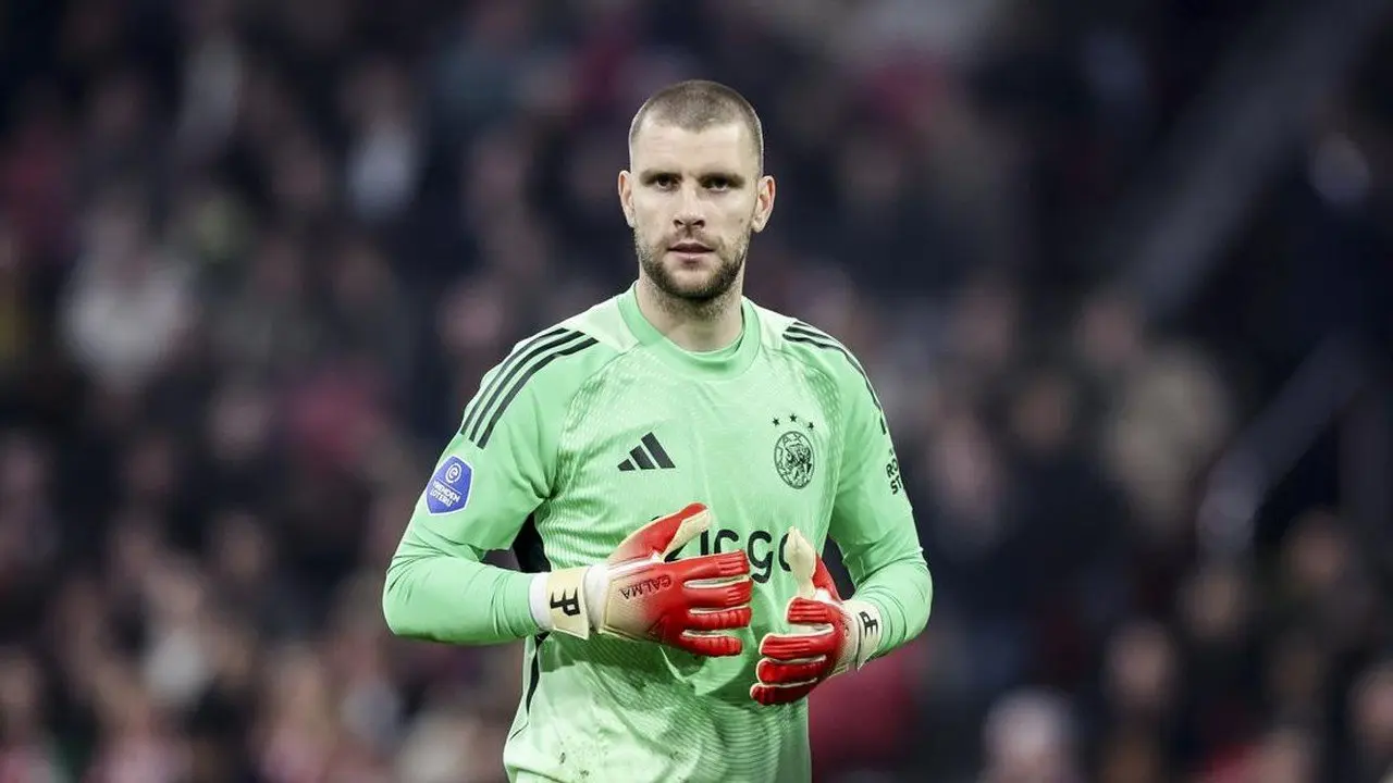 Jordi Cruyff Ungkap Peran Maarten Paes di Tengah Persaingan Kiper Ajax