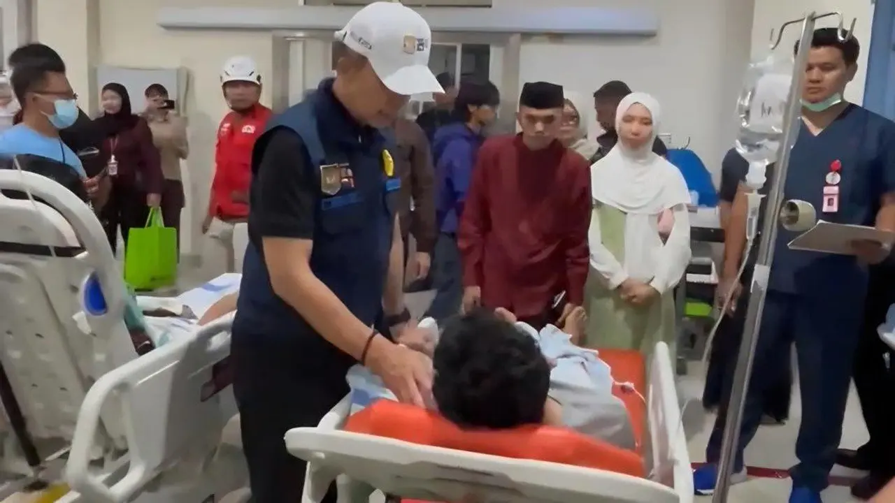 Kebakaran Ponpes di Bogor: 56 Santri Terdampak, 5 Luka Bakar, Atasi Sesak Napas