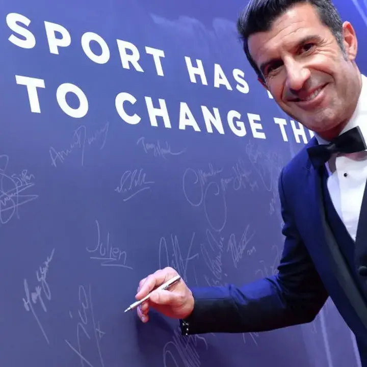 Luis Figo Terheran-heran dengan Harga Transfer Pemain Sepak Bola yang Capai Triliunan Rupiah