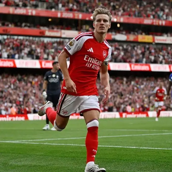 Martin Odegaard Pimpin Arsenal Raih Kemenangan ke-3, Cetak Gol ke Gawang Chelsea