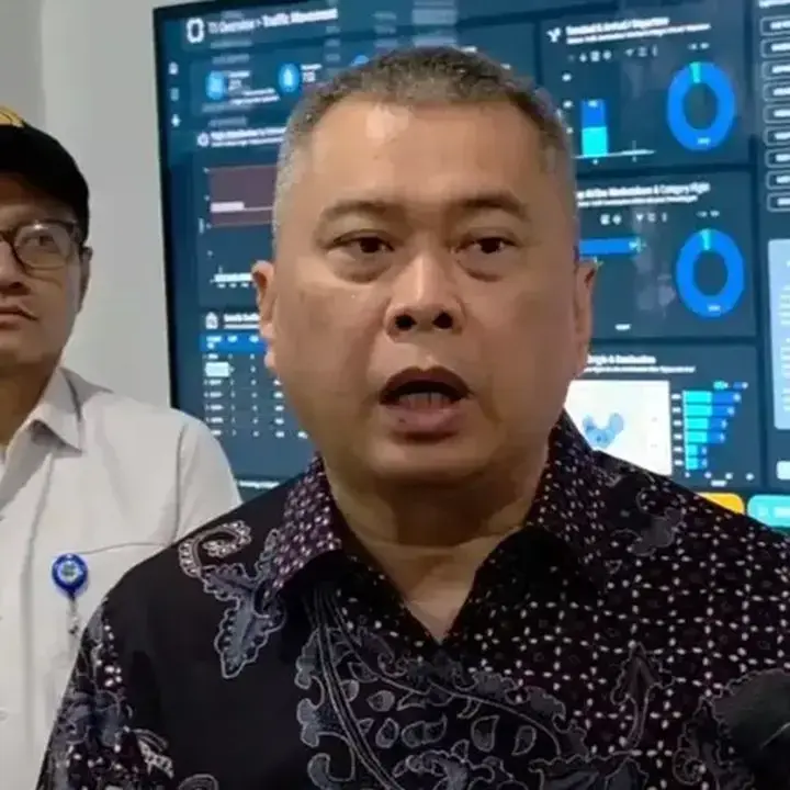 Menhub Pastikan Pelabuhan Merak Tetap Buka Meski Ada Abu Vulkanik Anak Krakatau