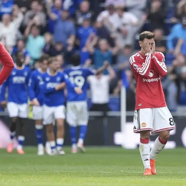 MU Gagal Menang Lawan Everton, Gol Penalti di Injury Time Buyarkan Kemenangan