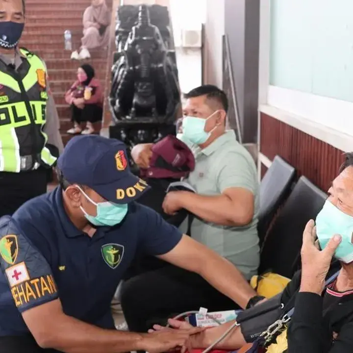 Polisi Hadir di Bandara Soetta: Layanan Kesehatan dan Bantuan untuk Penumpang