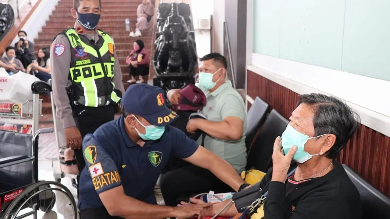 Polisi Hadir di Bandara Soetta: Layanan Kesehatan dan Bantuan untuk Penumpang