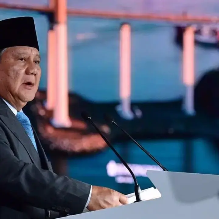 Prabowo Ungkap Kapal Induk Pertama RI Akan Diperkuat Helikopter untuk Bencana