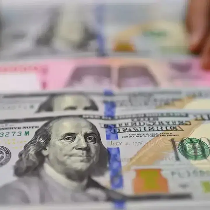 Rupiah Berbalik Menguat Setelah Sempat Tertekan, Dipicu Pelemahan Dolar AS